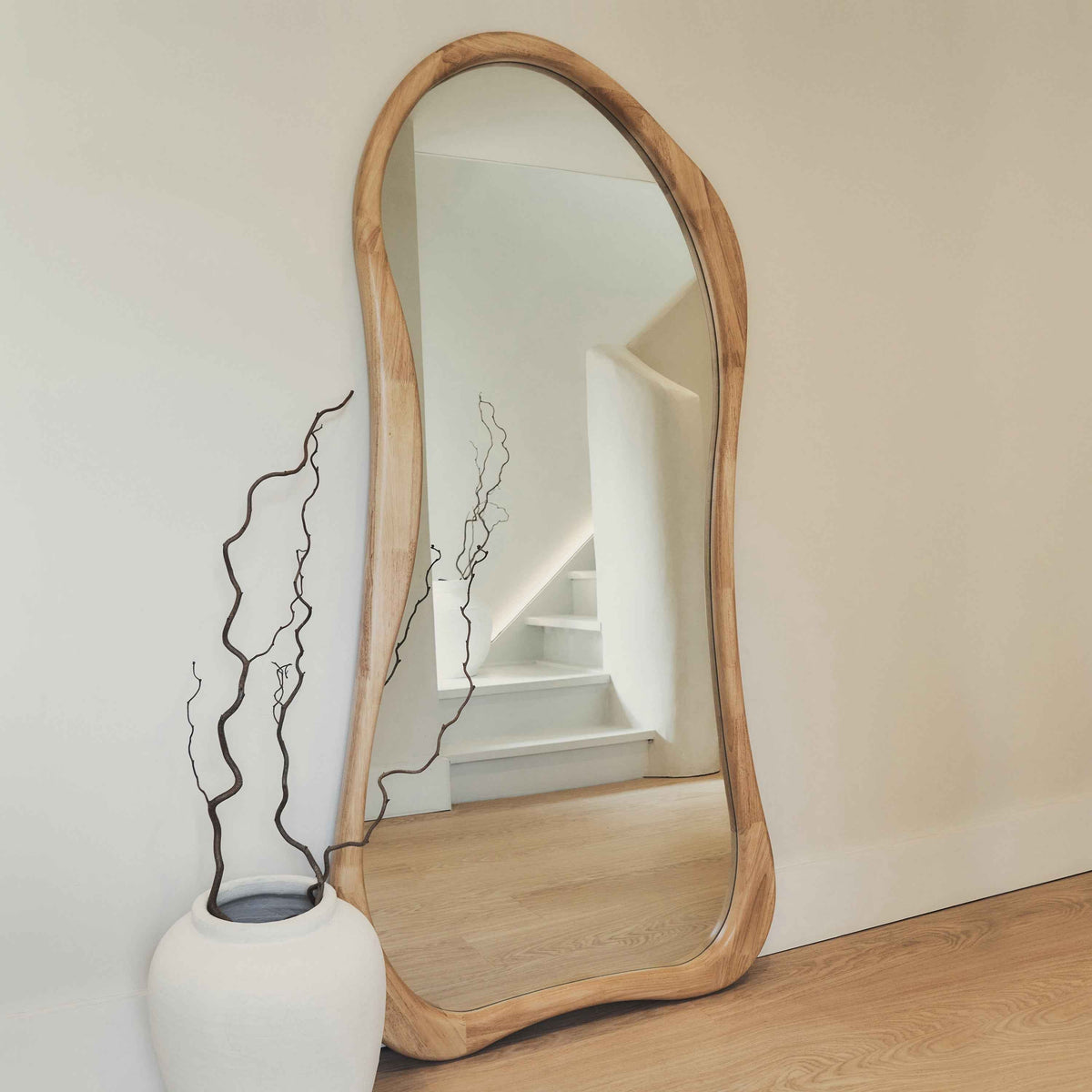 Arcurva - Grand miroir irrégulier en bois clair pleine longueur 170 cm x 85 cm