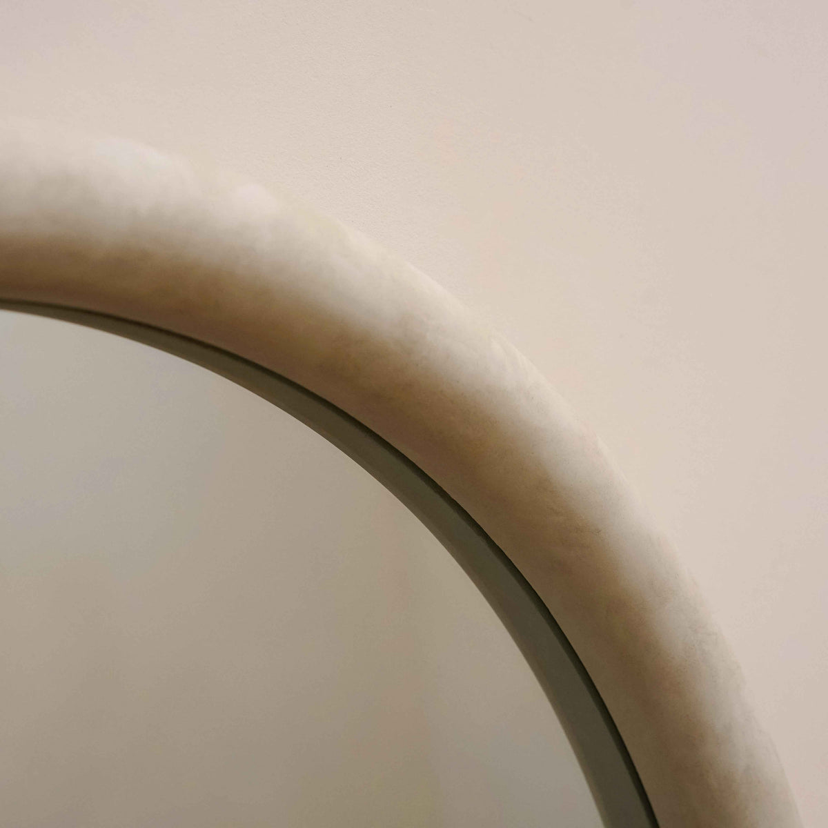 Amora - Miroir en béton grand format arche pleine longueur 172cm x 60cm