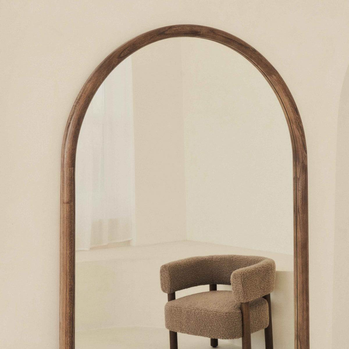 Amora - Miroir en bois chaud grand format plein pied arche 180cm x 90cm