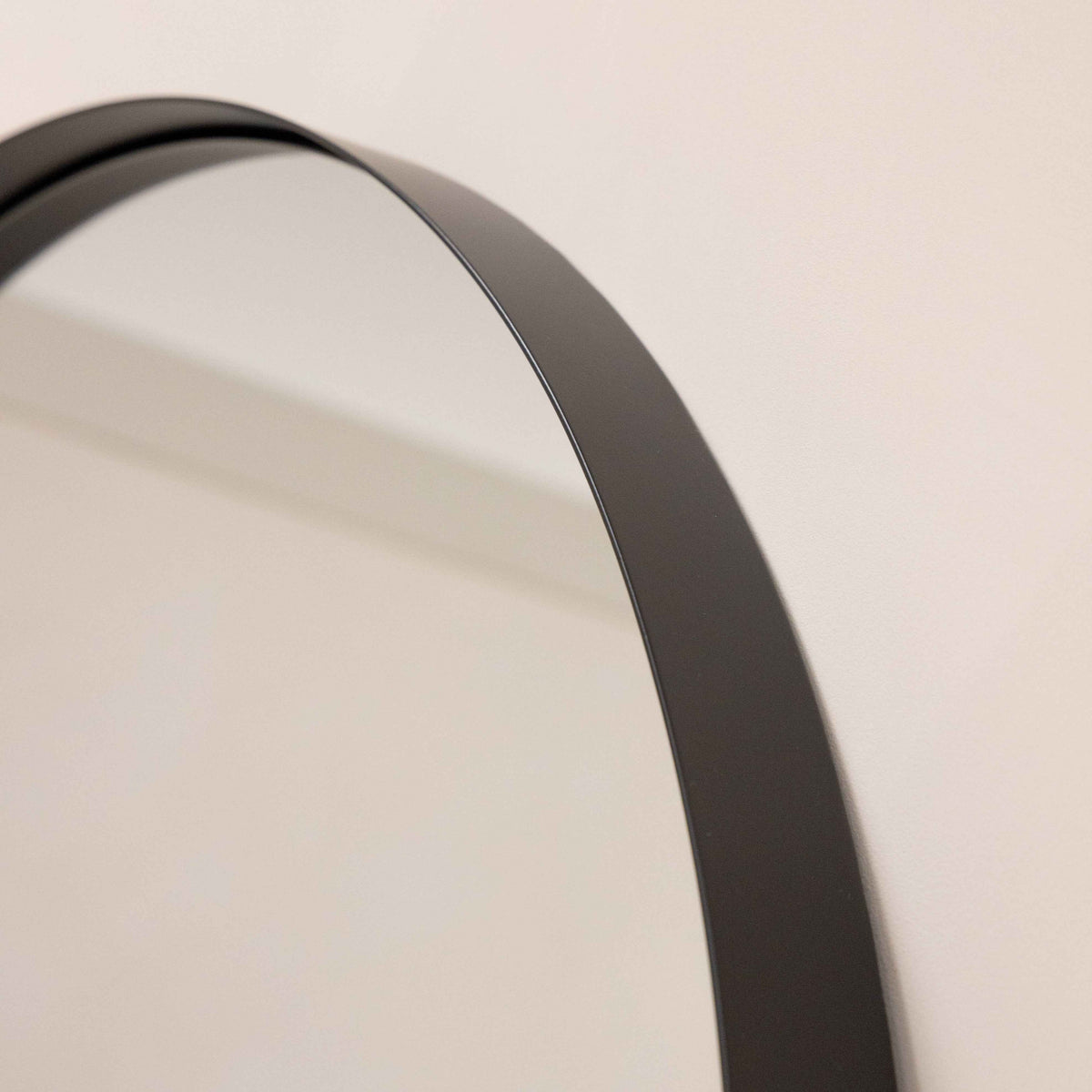 Arcus - Miroir Métallique Noir Extra Large Arqué Pleine Longueur 200cm x 90cm