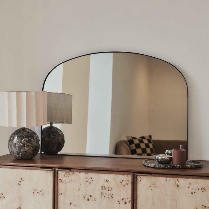 Aria - Miroir Mural Surmontant en Métal Noir 100cm x 70cm