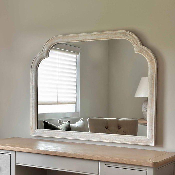 Elena - Miroir de Cheminée Arqué en Bois Blanchi 100cm x 75cm