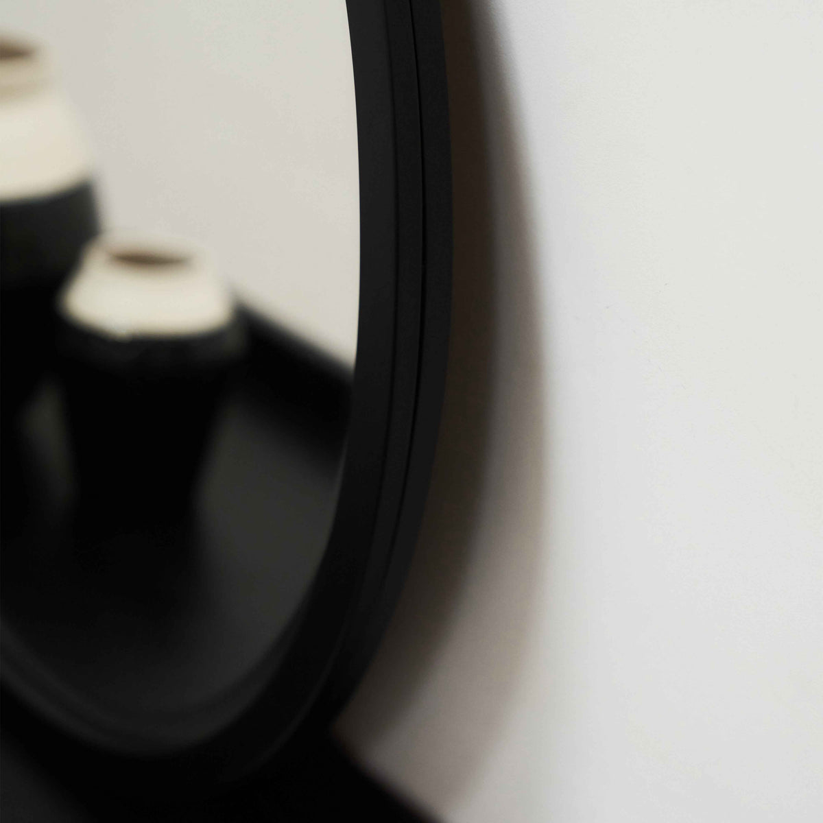 Higgins - Miroir Mural Rond Moderne en Métal Noir 40cm x 40cm