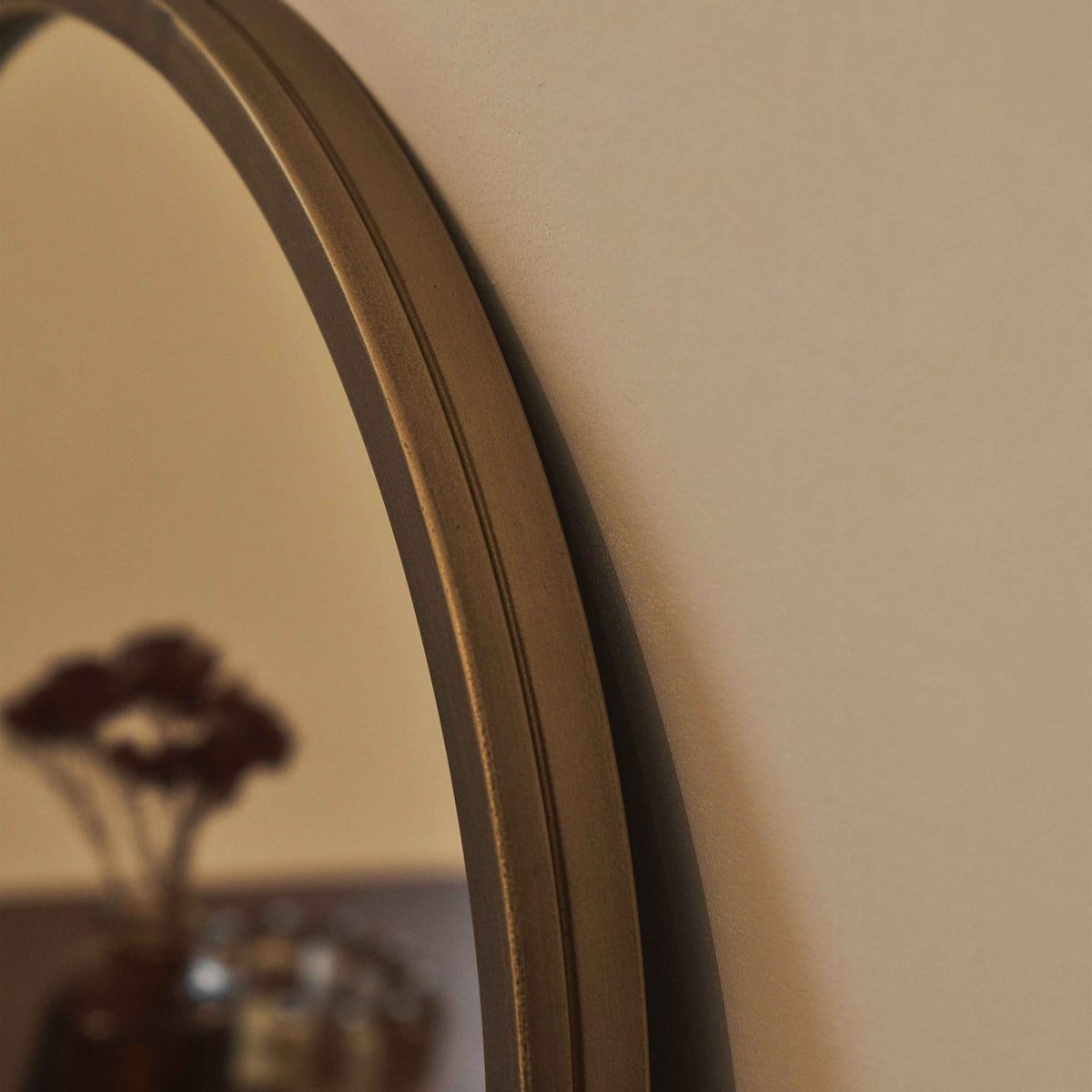 Higgins - Miroir Mural Rond Moderne en Métal Doré 40cm x 40cm