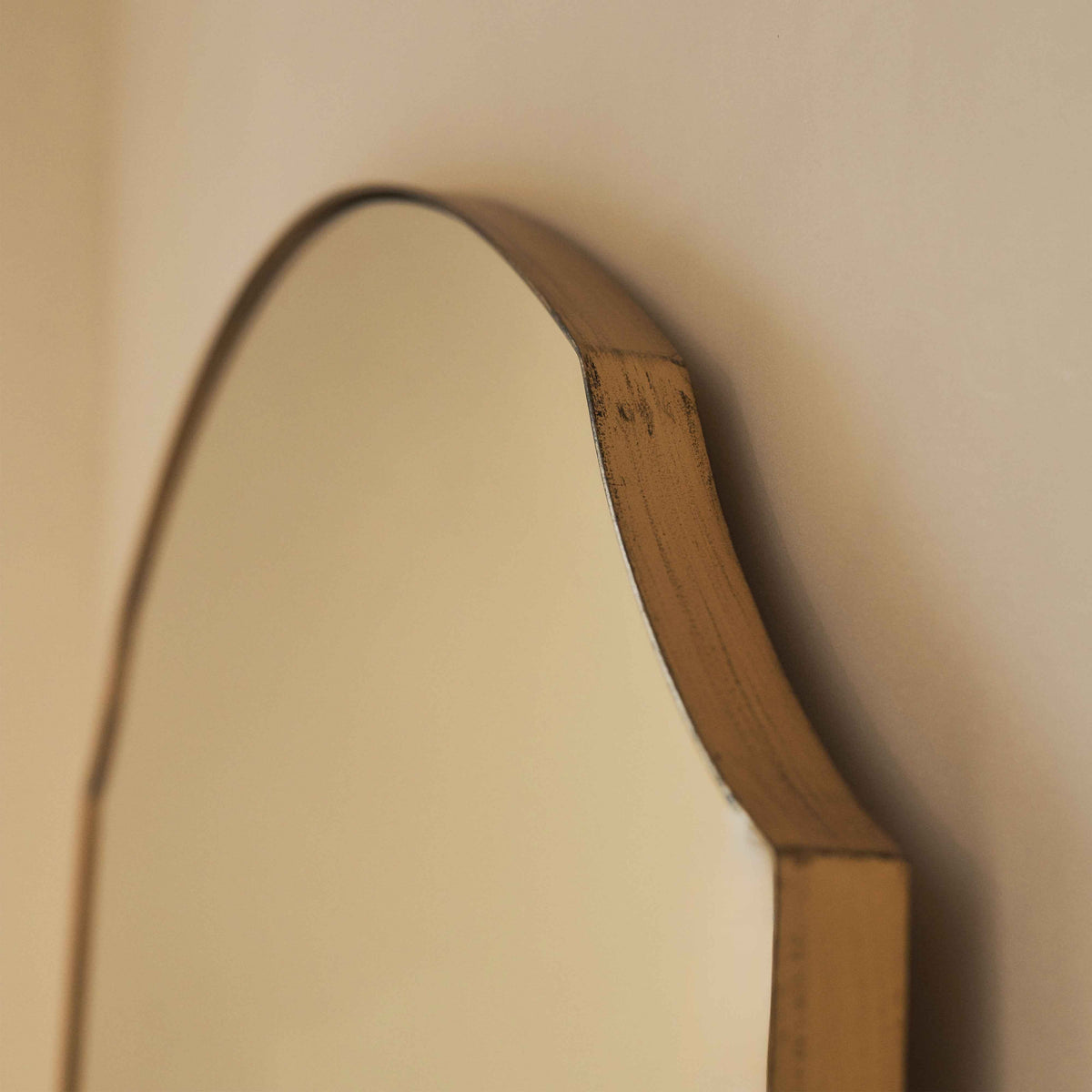 Isla - Miroir Métallique Arqué Extra Large Doré Pleine Longueur 190cm x 120cm