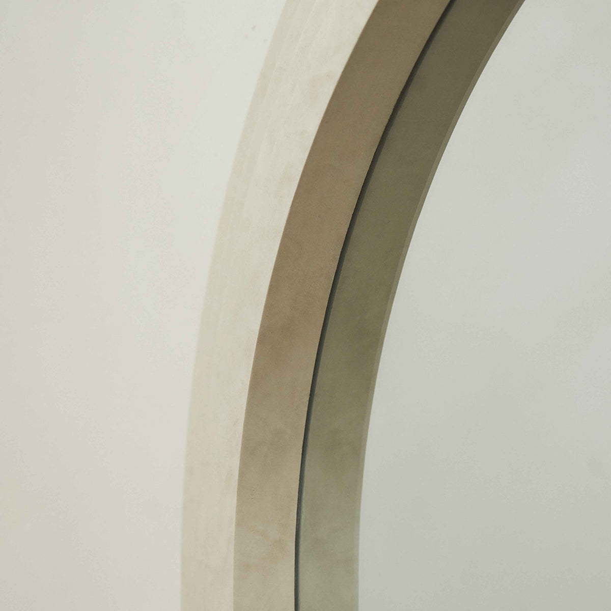 Luciana - Miroir en béton arche pleine longueur 180cm x 80cm