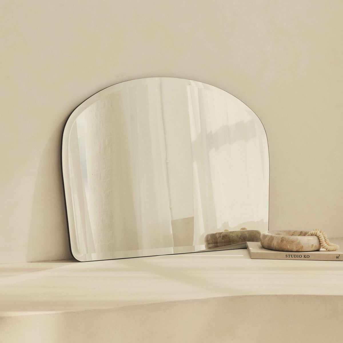 Vienne - Grand miroir sans cadre à biseau 95 cm x 70 cm pour manteau de cheminée