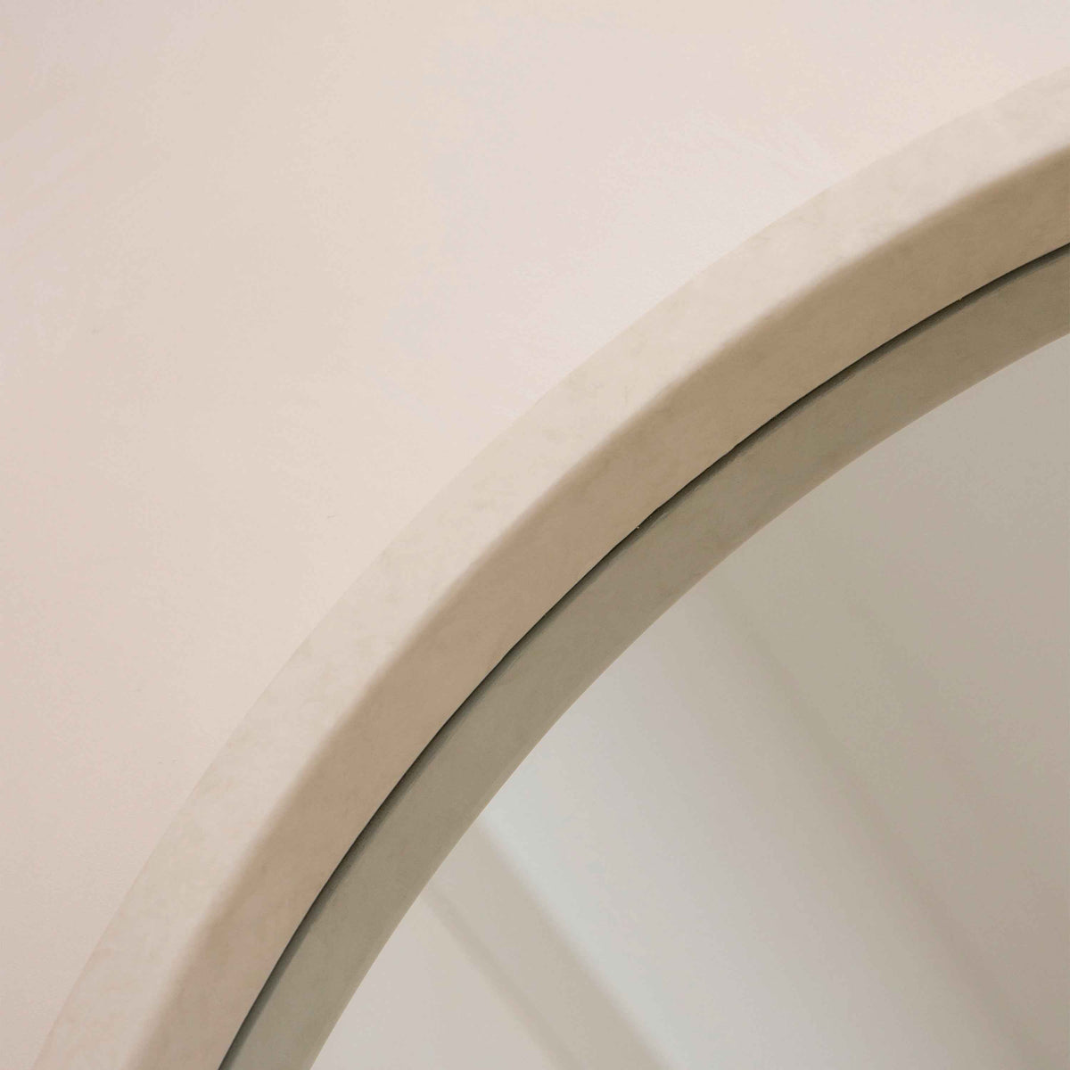 Tamara - Miroir en béton arche extra large pleine longueur 190cm x 110cm