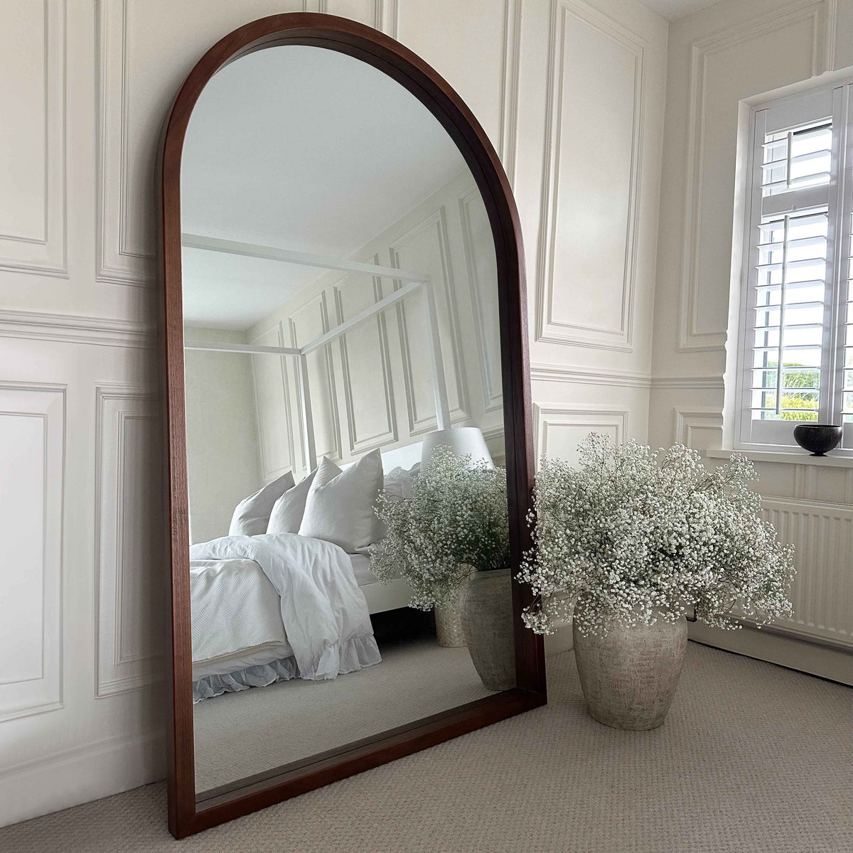 Tamara - Miroir en noyer arqué extra large pleine longueur 190cm x 110cm