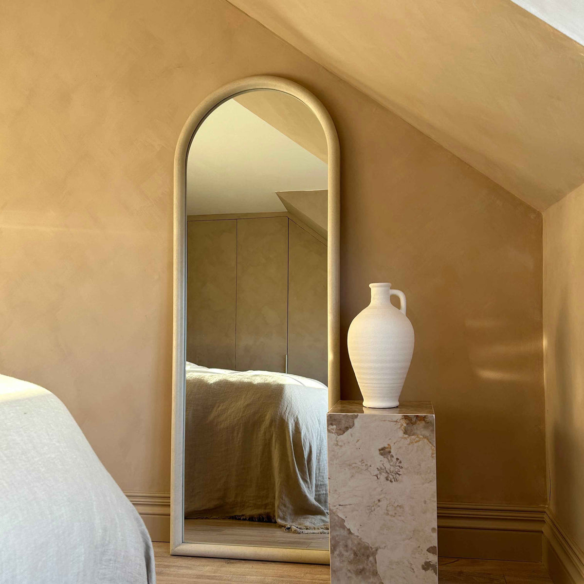 Amora - Miroir en béton grand format arche pleine longueur 172cm x 60cm