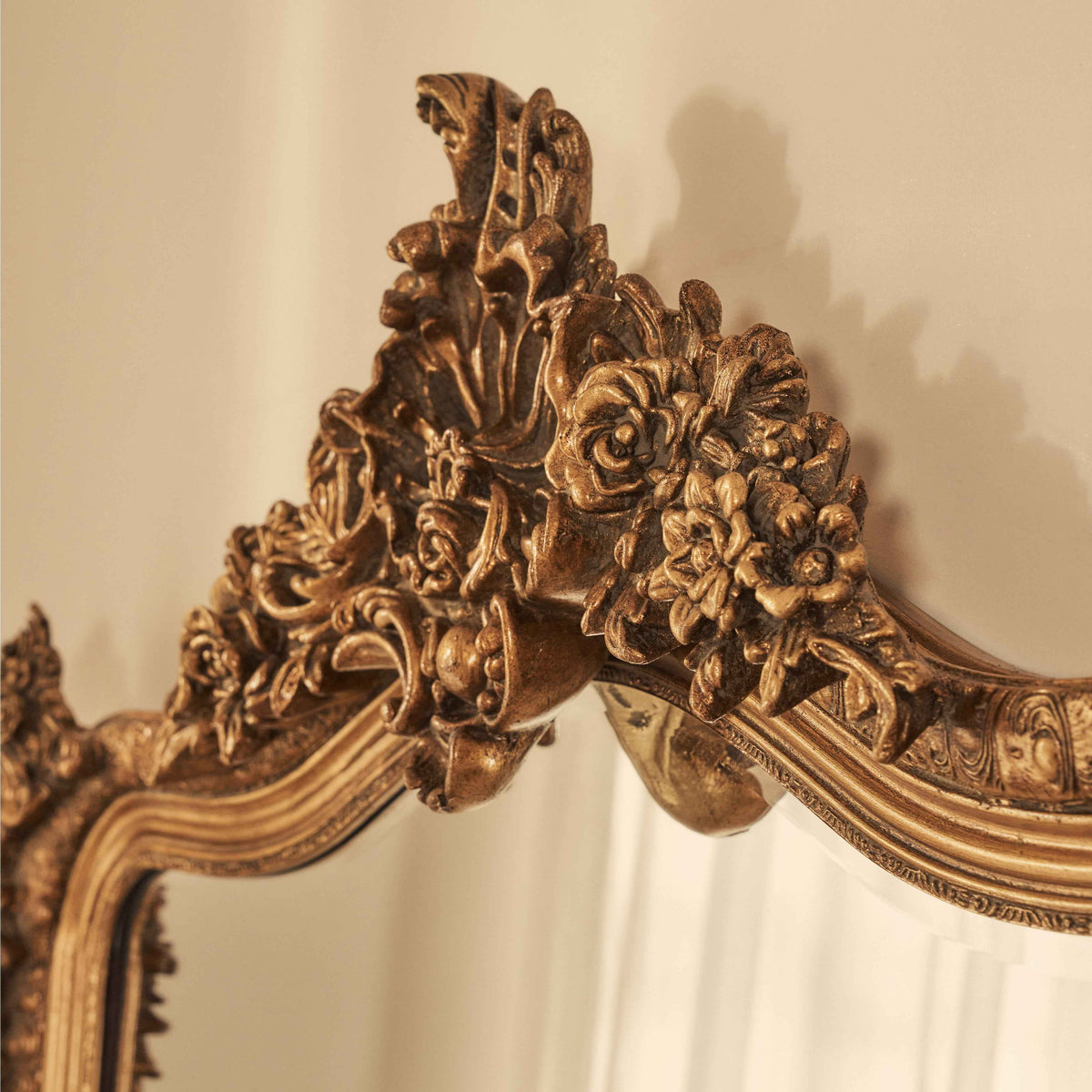 Francesca - Miroir pleine longueur or voûté orné 185 cm x 100 cm