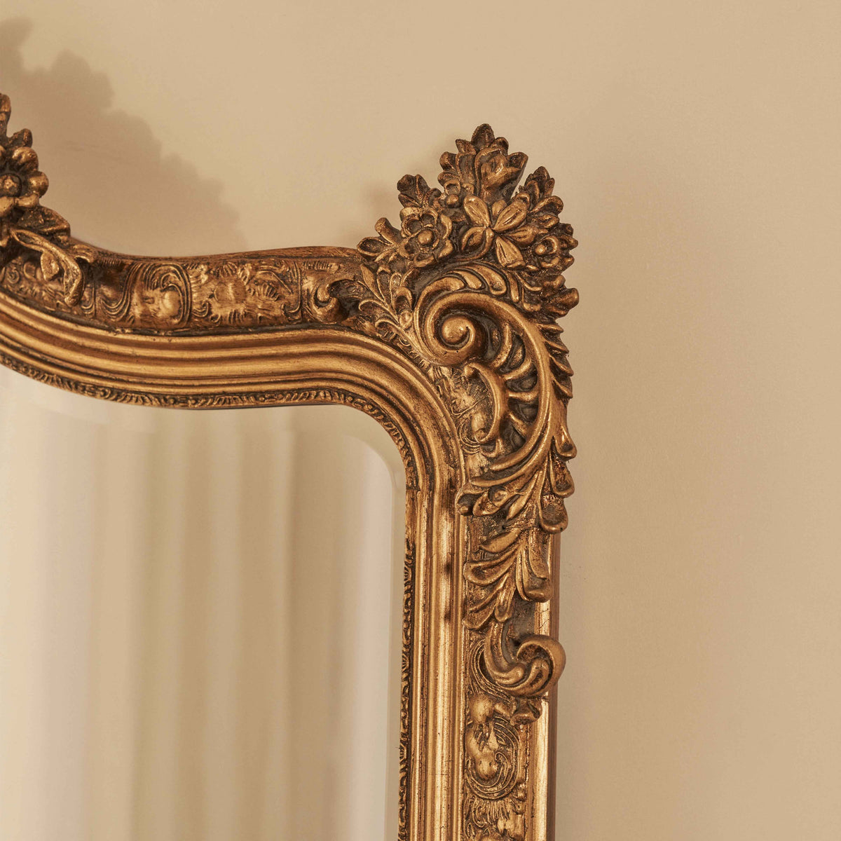 Francesca - Miroir pleine longueur or voûté orné 185 cm x 100 cm