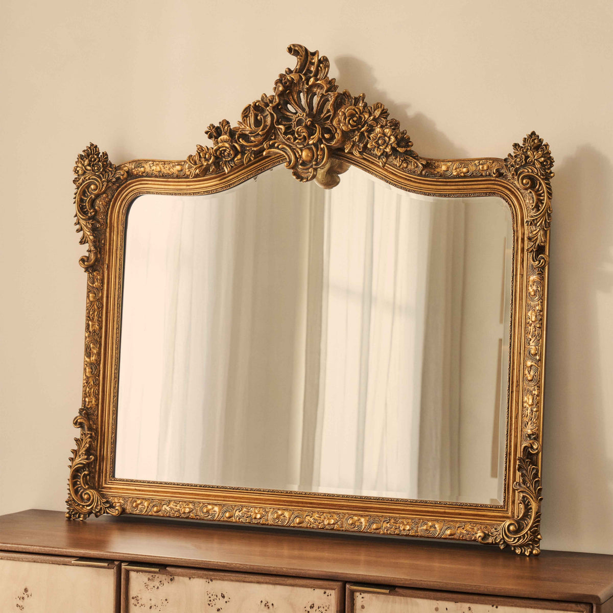 Francesca - Miroir Mural Orné Arqué Doré 109cm x 100cm