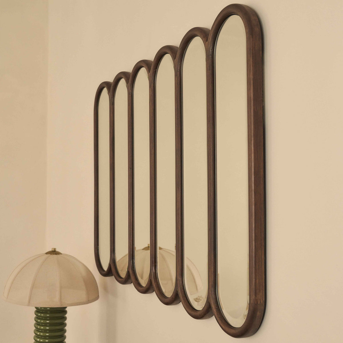 Reims - Miroir en bois foncé à panneau voûté 120cm x 80cm