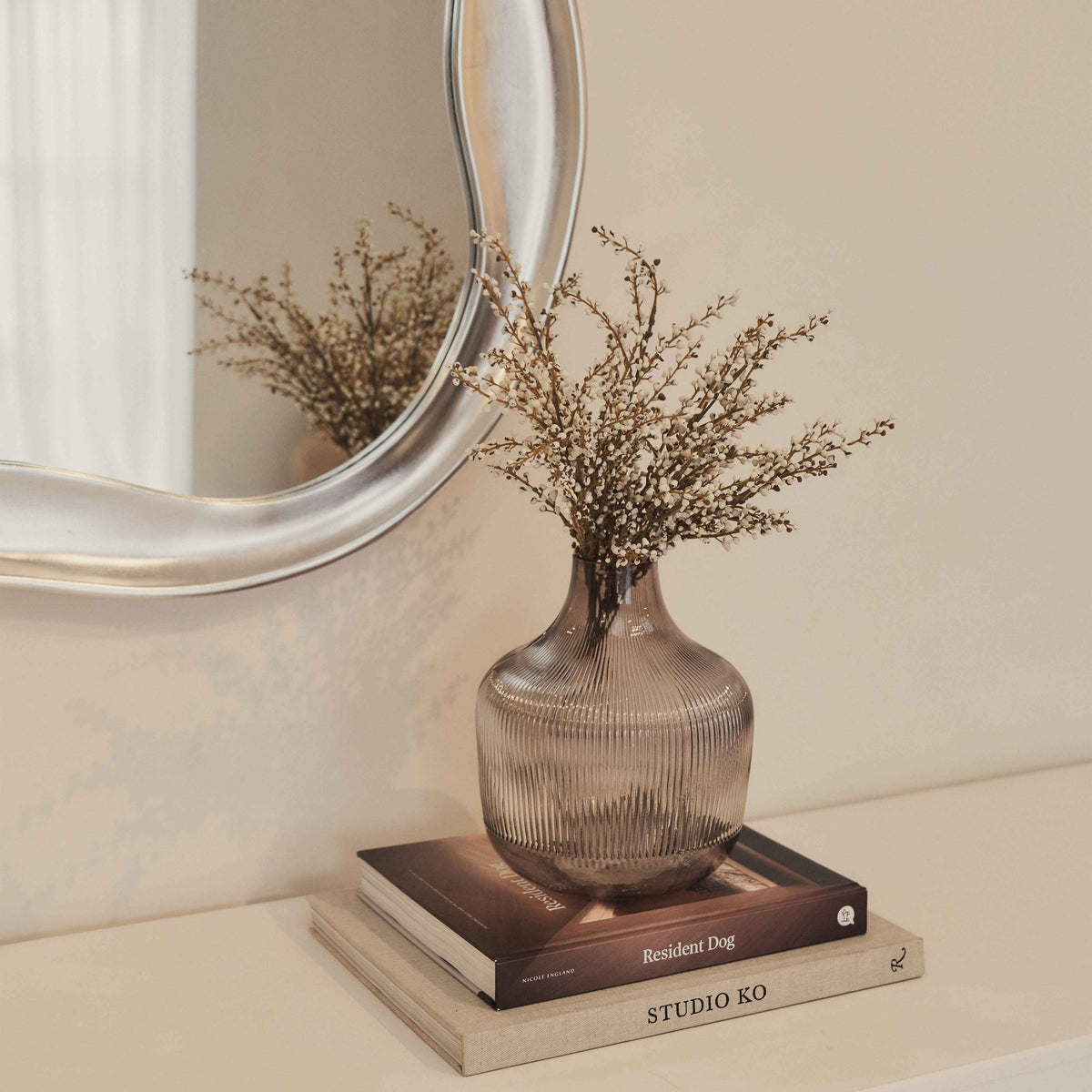 Riva - Miroir irrégulier en forme d'étang brossé chrome 90 cm x 85 cm