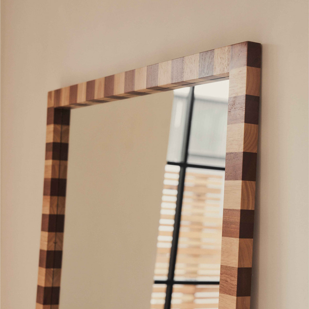 Tessera - Miroir Rectangulaire en Bois à Damier Bois Foncé et Bois Clair 180cm x 90cm