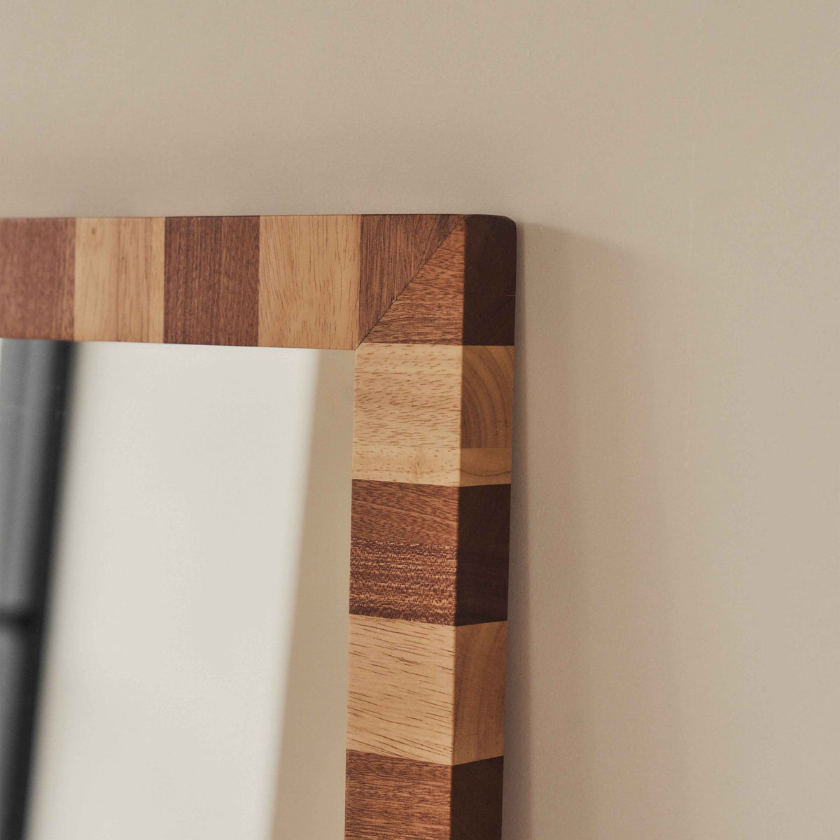 Tessera - Miroir Rectangulaire en Bois à Damier Bois Foncé et Bois Clair 120cm x 80cm