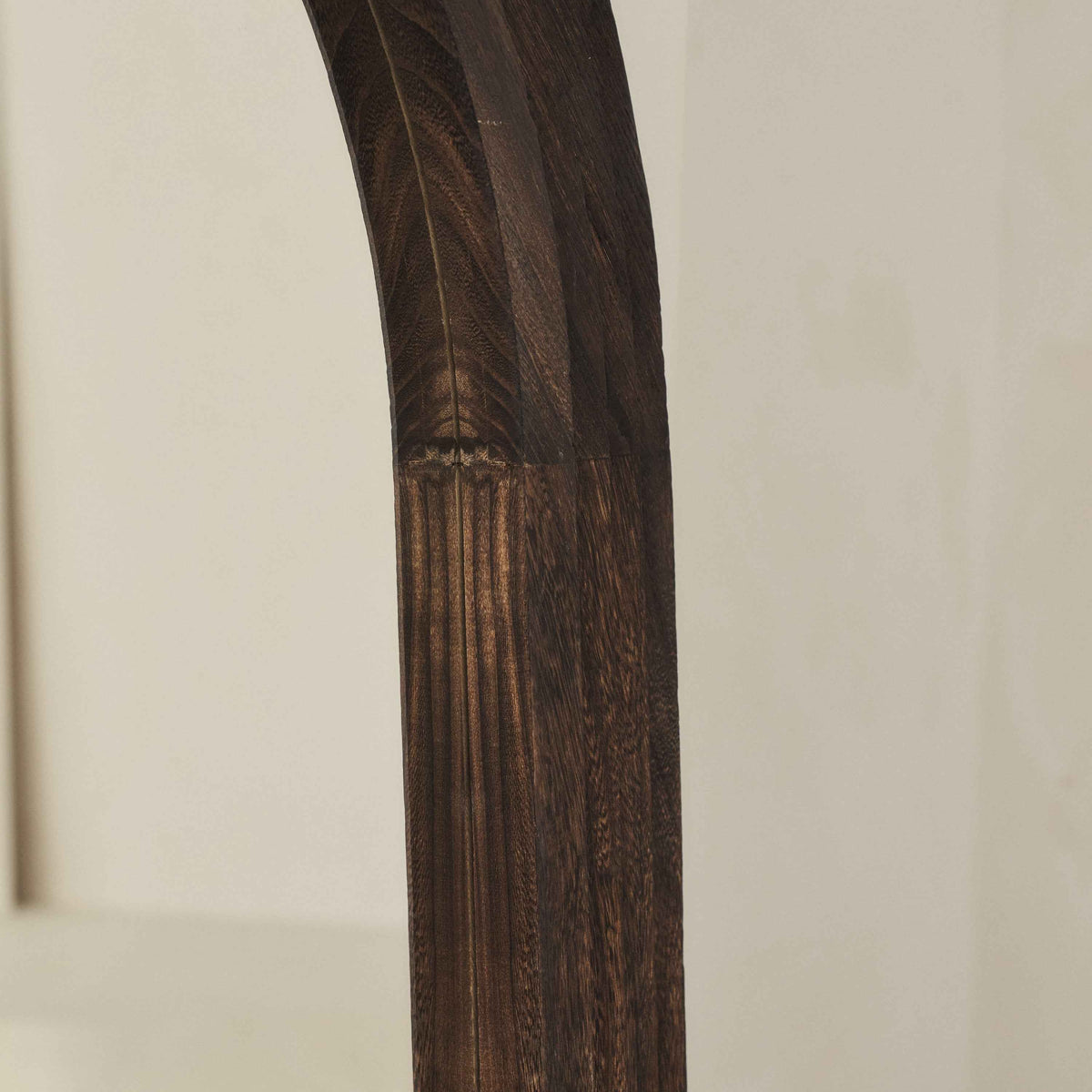 Luciana - Miroir en bois brûlé arqué pleine longueur 180cm x 110cm