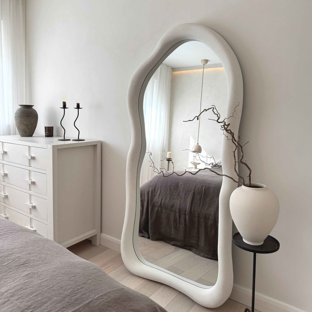 Wabi-Sabi - Grand miroir irrégulier en béton pleine longueur 170cm x 80cm