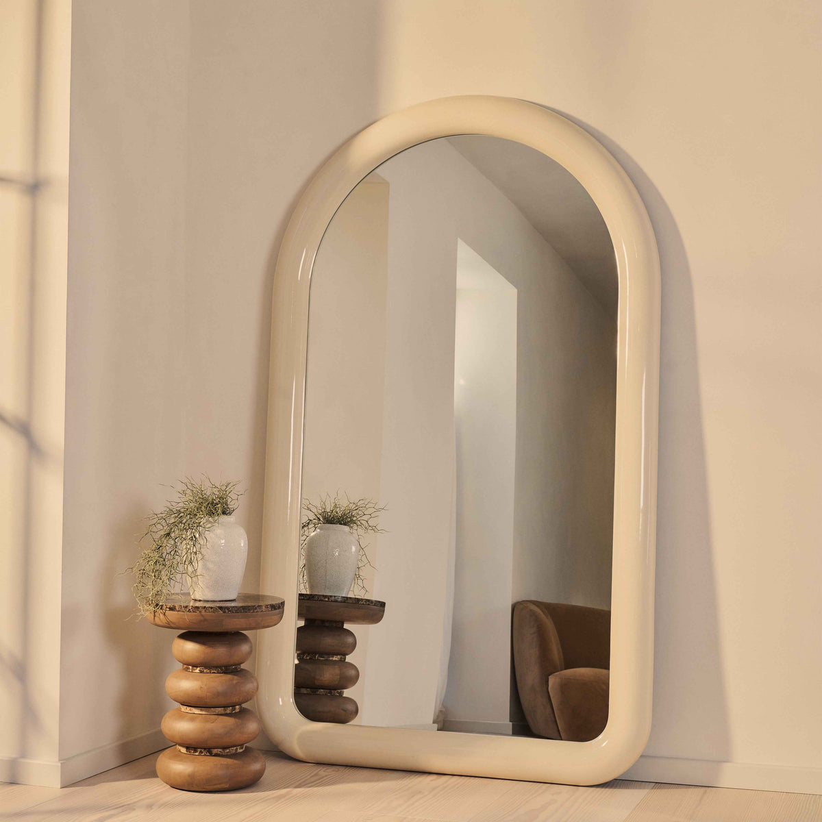 Obsidienne - Miroir extra grand plein pied arqué ivoire brillant 200cm x 120cm